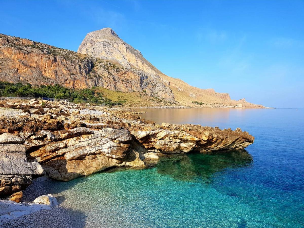 Cala Di Ponente Otel Castelluzzo Dış mekan fotoğraf