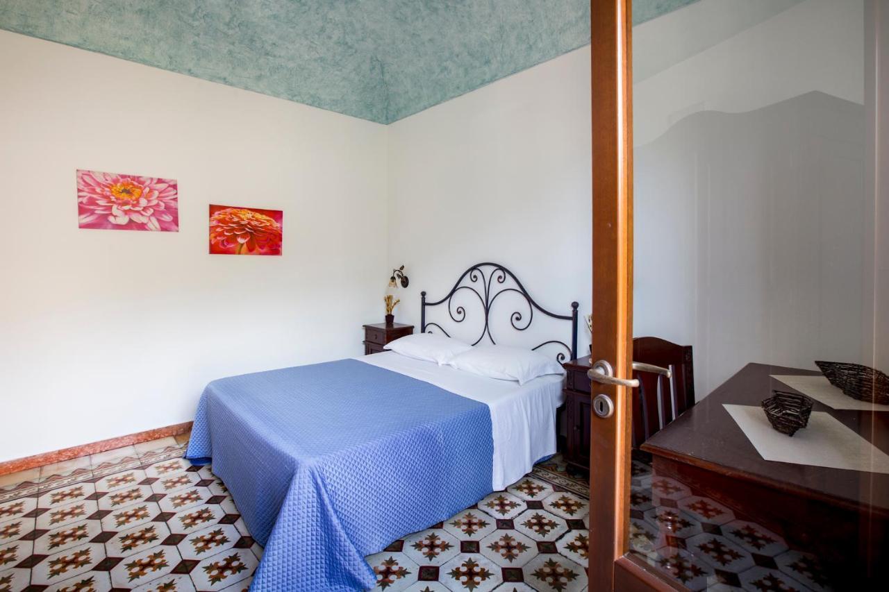 Cala Di Ponente Otel Castelluzzo Dış mekan fotoğraf