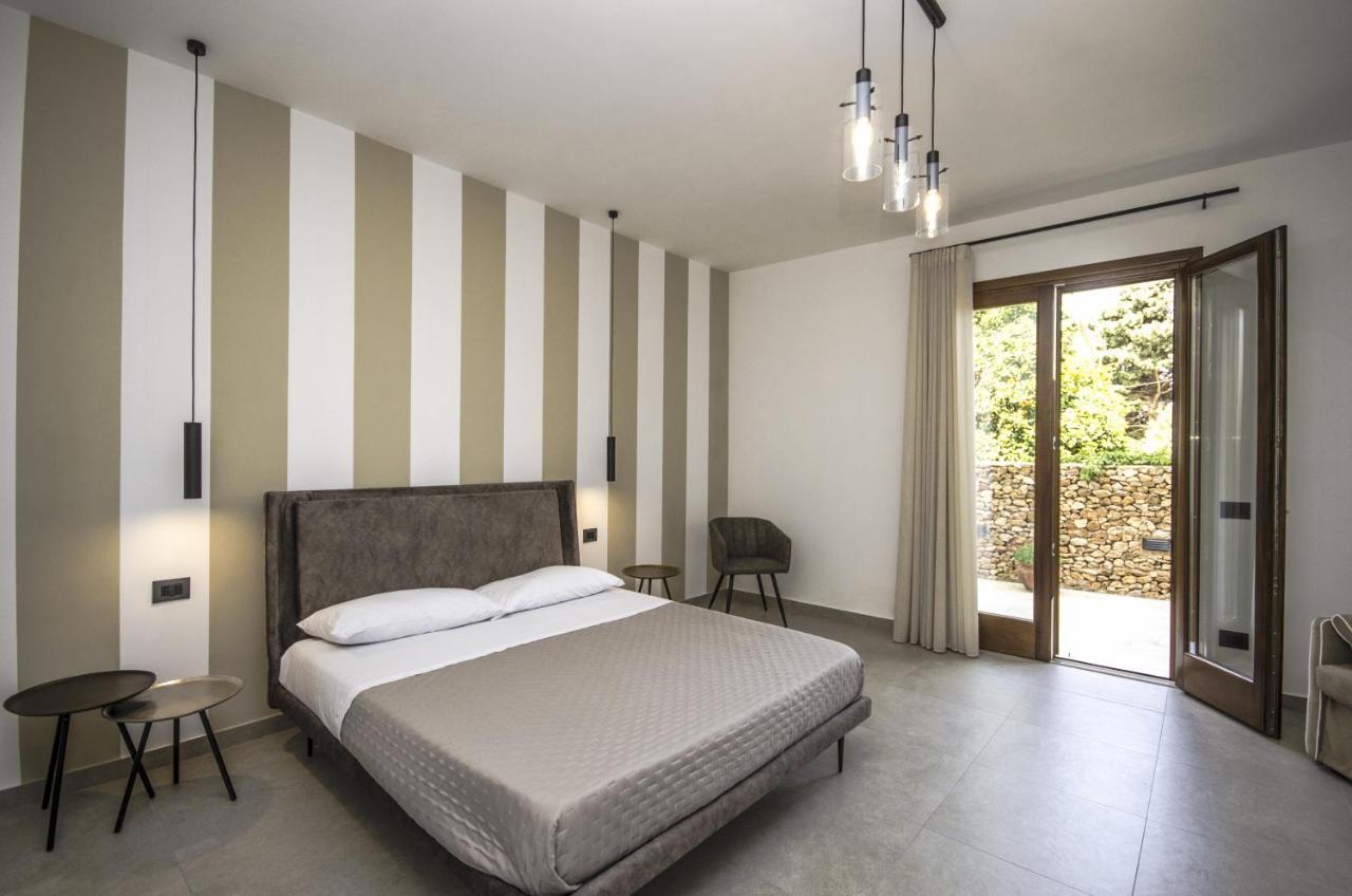 Cala Di Ponente Otel Castelluzzo Dış mekan fotoğraf