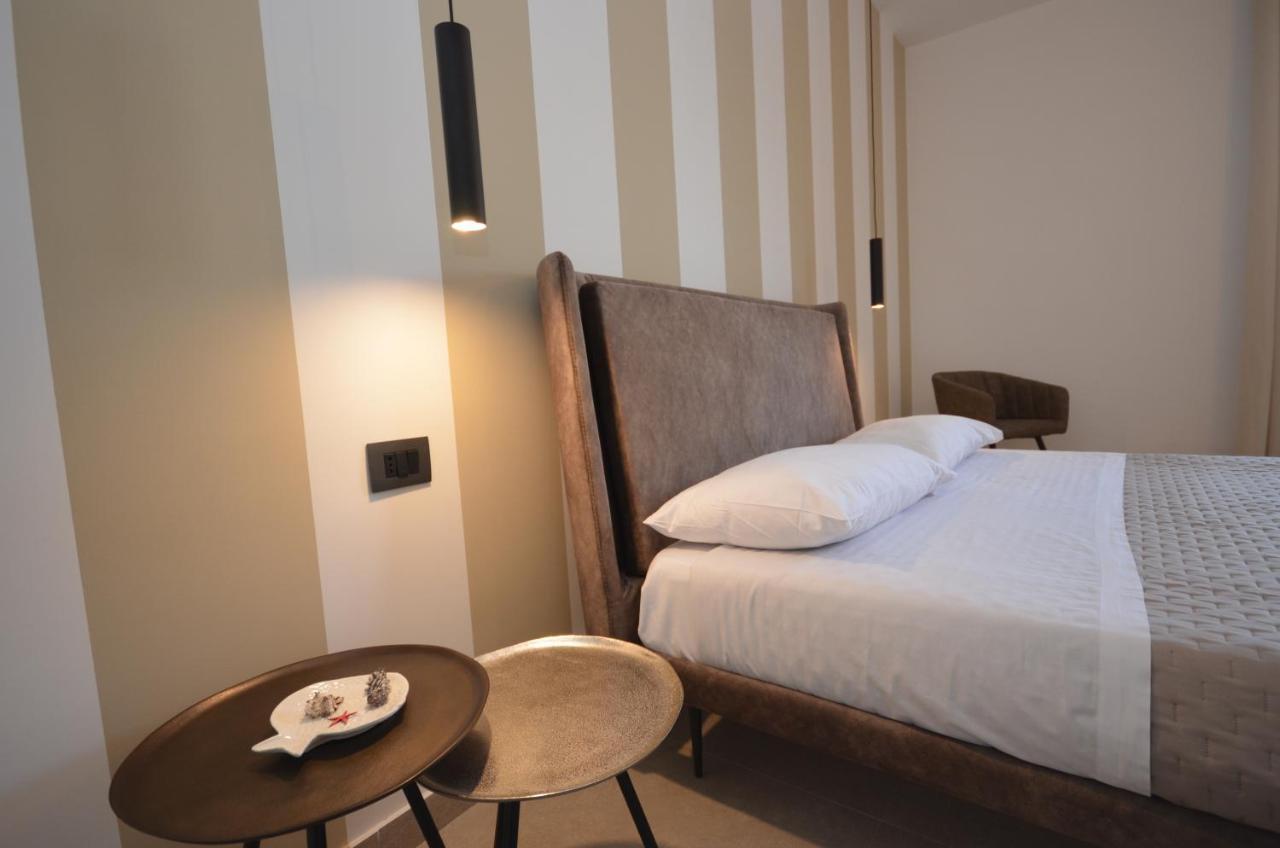 Cala Di Ponente Otel Castelluzzo Dış mekan fotoğraf